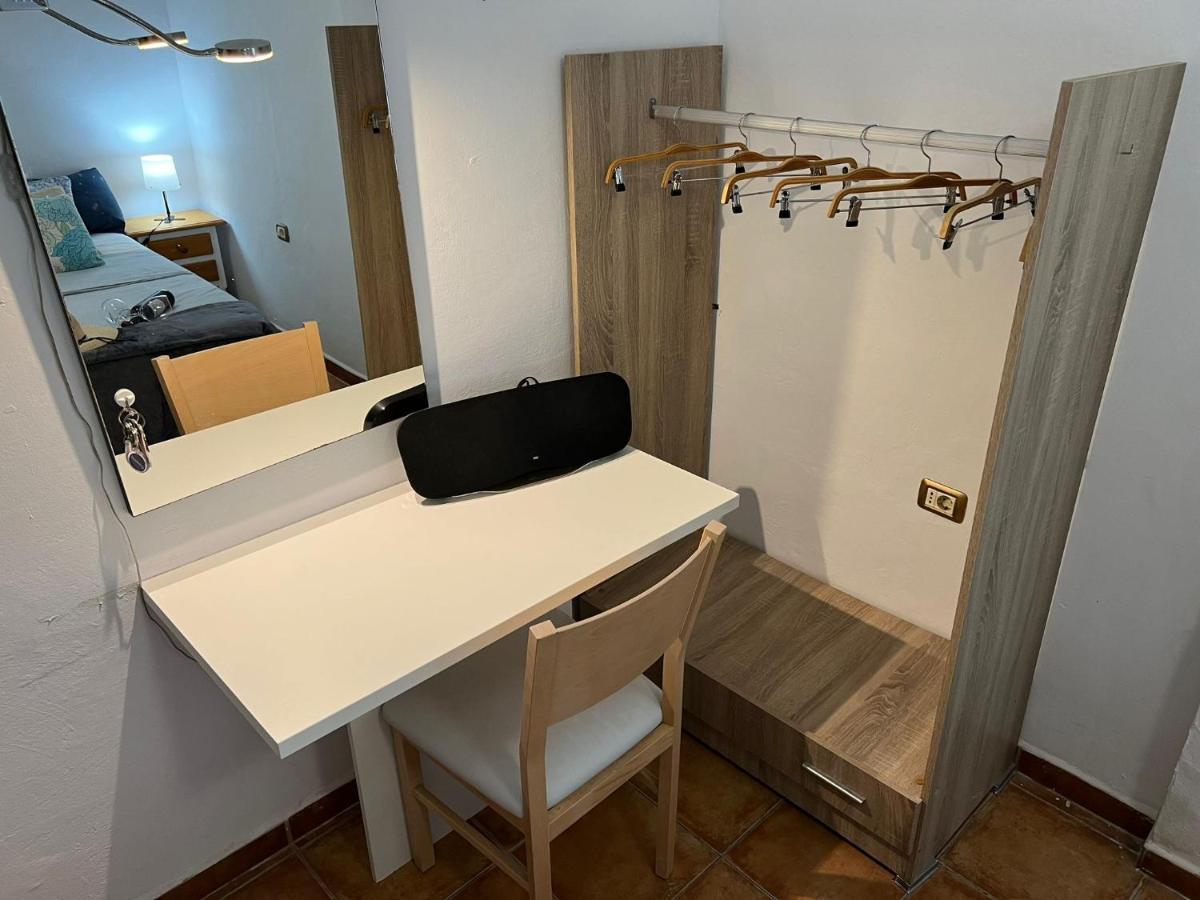 Alcamar Habitacion Privada Con Las Areas De Sala, Cocina Y Bano Que Se Comparten Cerca Al Mar! Alcala  Exterior photo