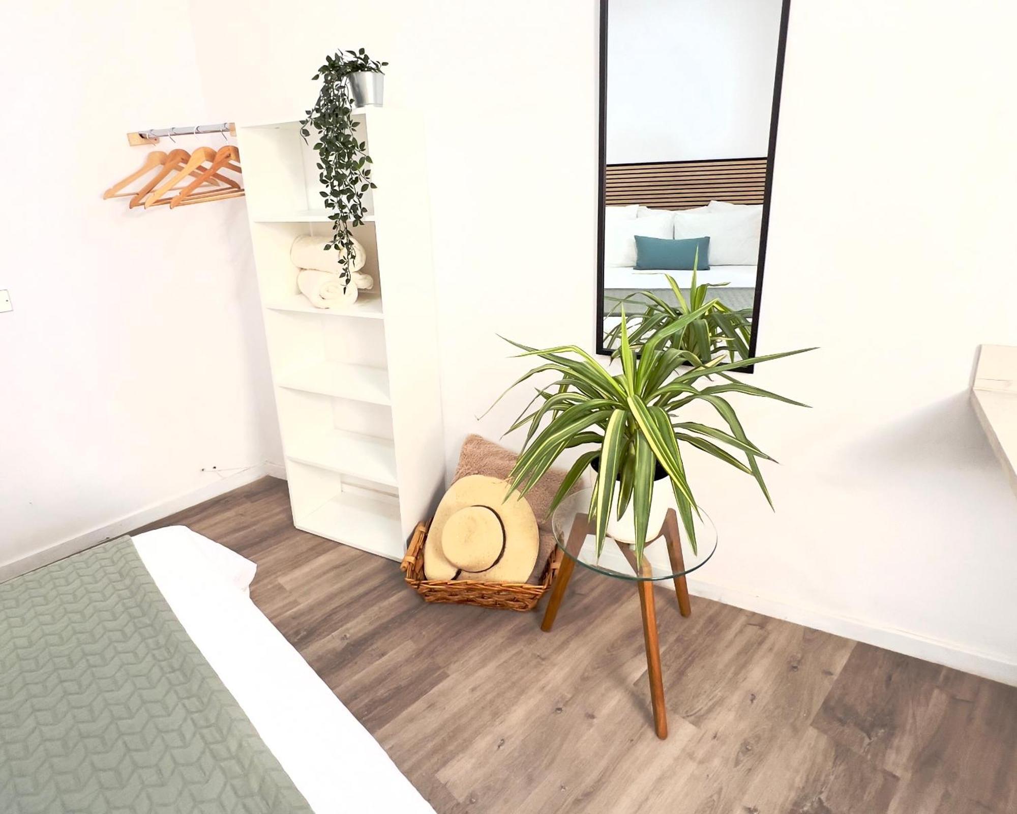 Alcamar Habitacion Privada Con Las Areas De Sala, Cocina Y Bano Que Se Comparten Cerca Al Mar! Alcala  Exterior photo