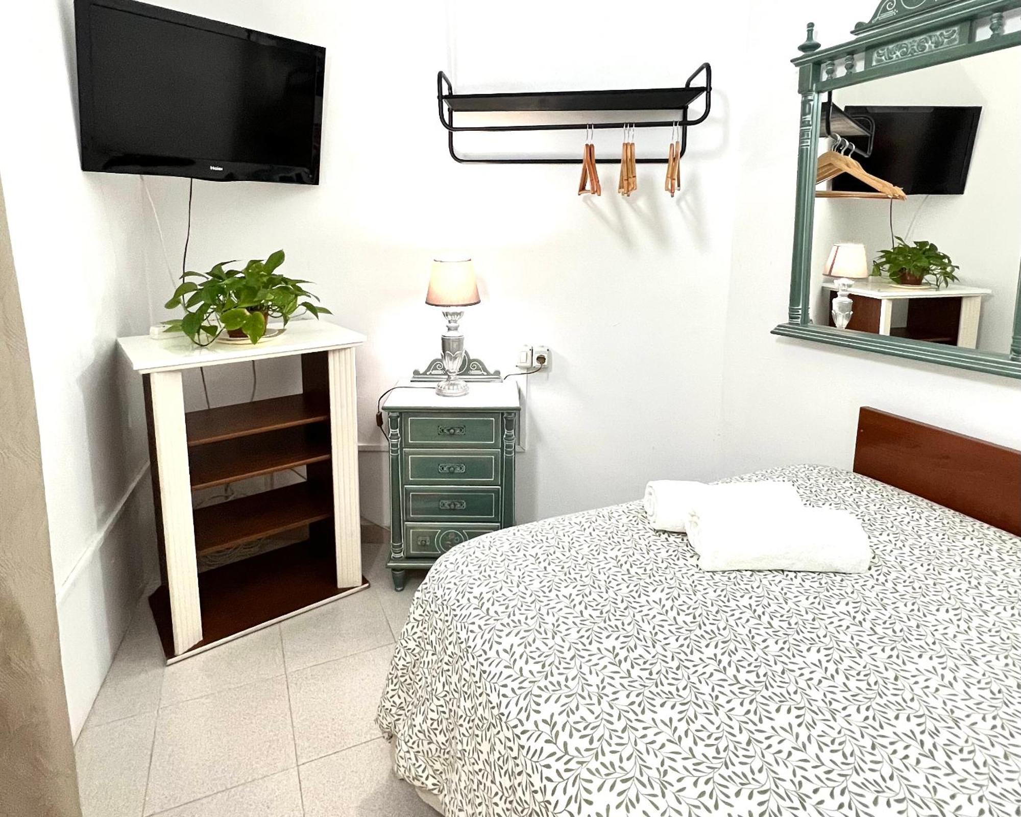 Alcamar Habitacion Privada Con Las Areas De Sala, Cocina Y Bano Que Se Comparten Cerca Al Mar! Alcala  Exterior photo