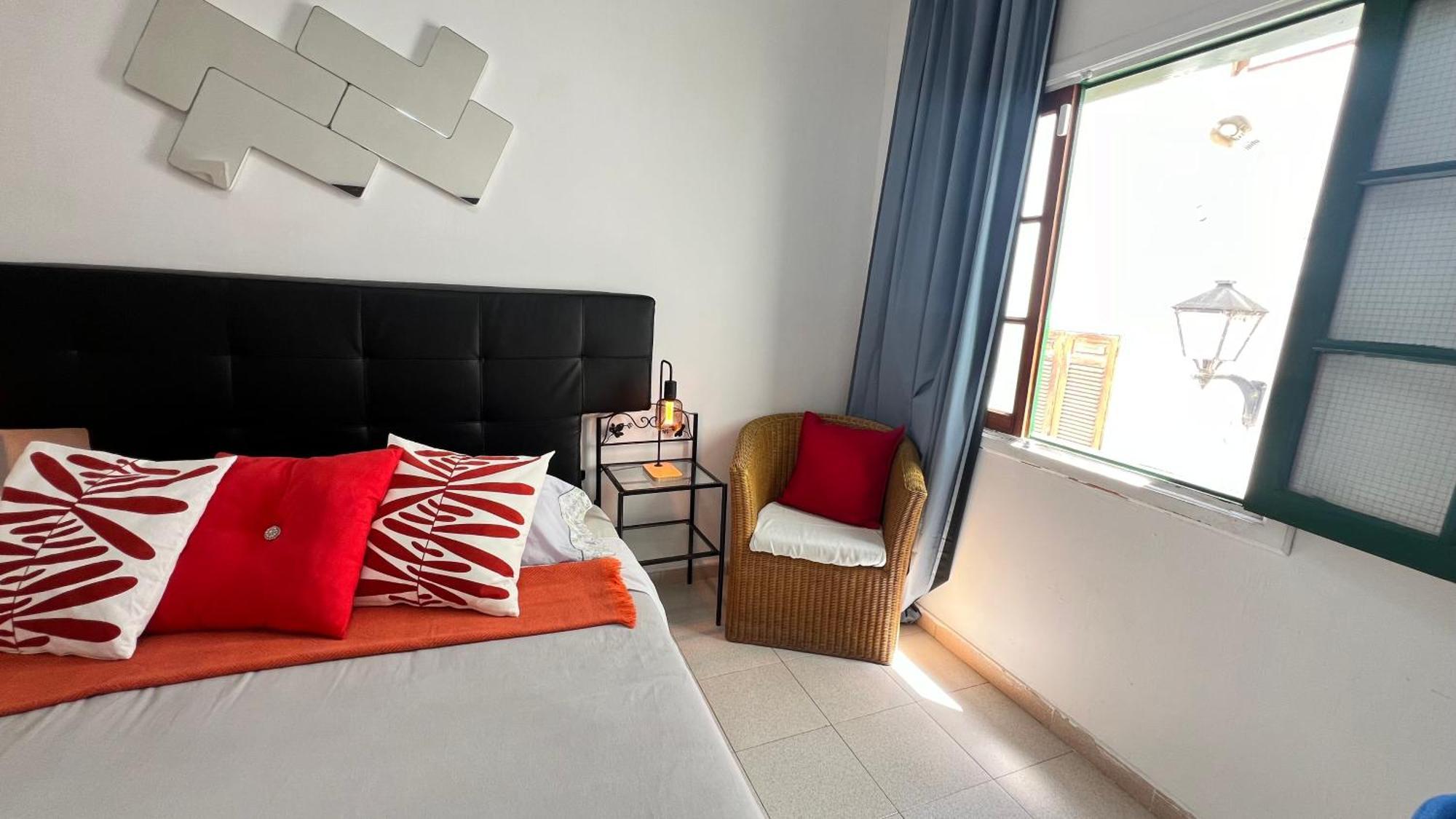 Alcamar Habitacion Privada Con Las Areas De Sala, Cocina Y Bano Que Se Comparten Cerca Al Mar! Alcala  Exterior photo